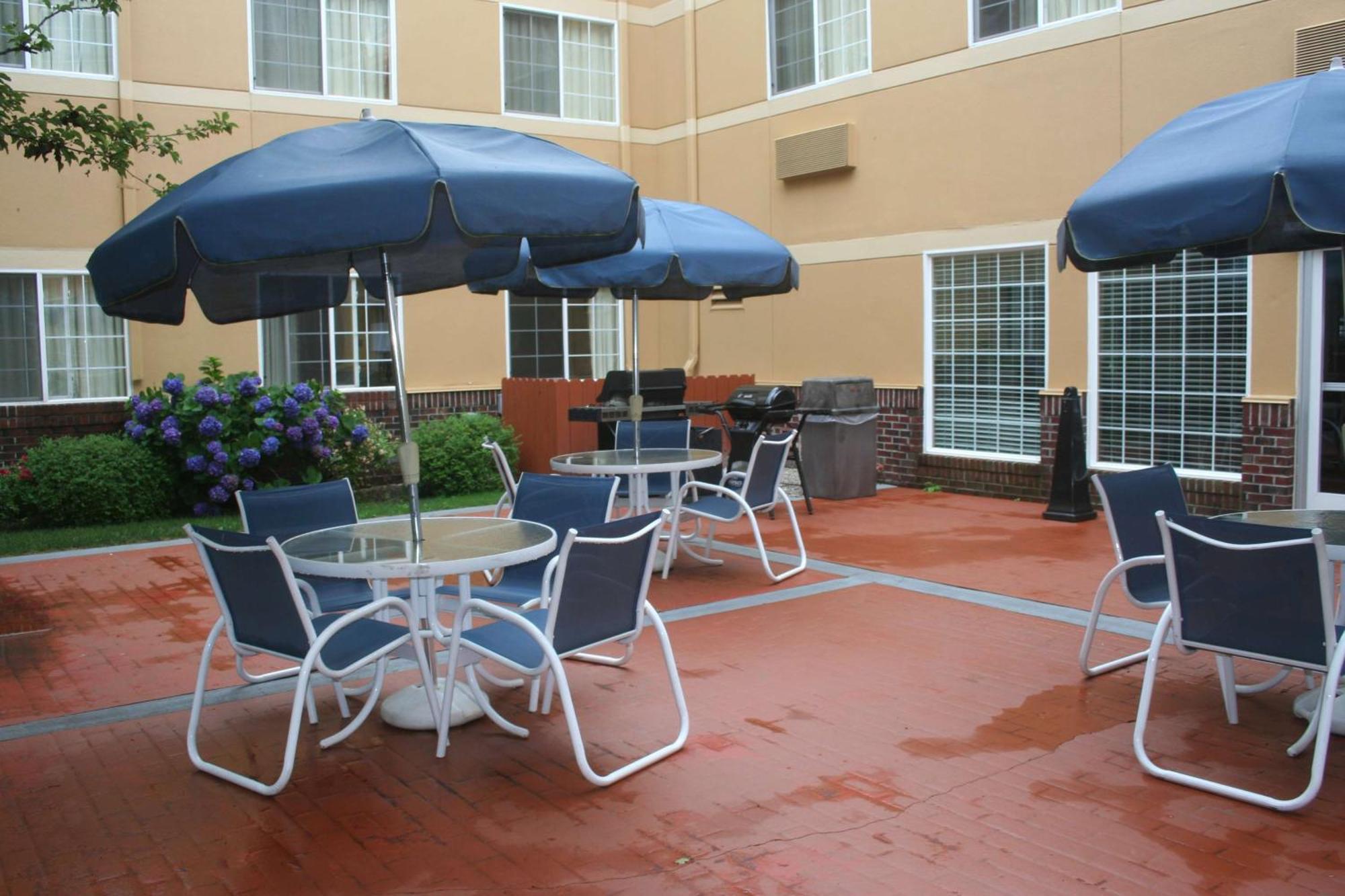 Extended Stay America Select Suites - Providence - Airport Warwick Eksteriør billede