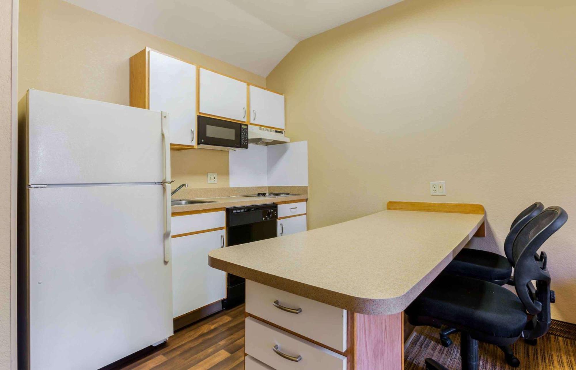 Extended Stay America Select Suites - Providence - Airport Warwick Eksteriør billede