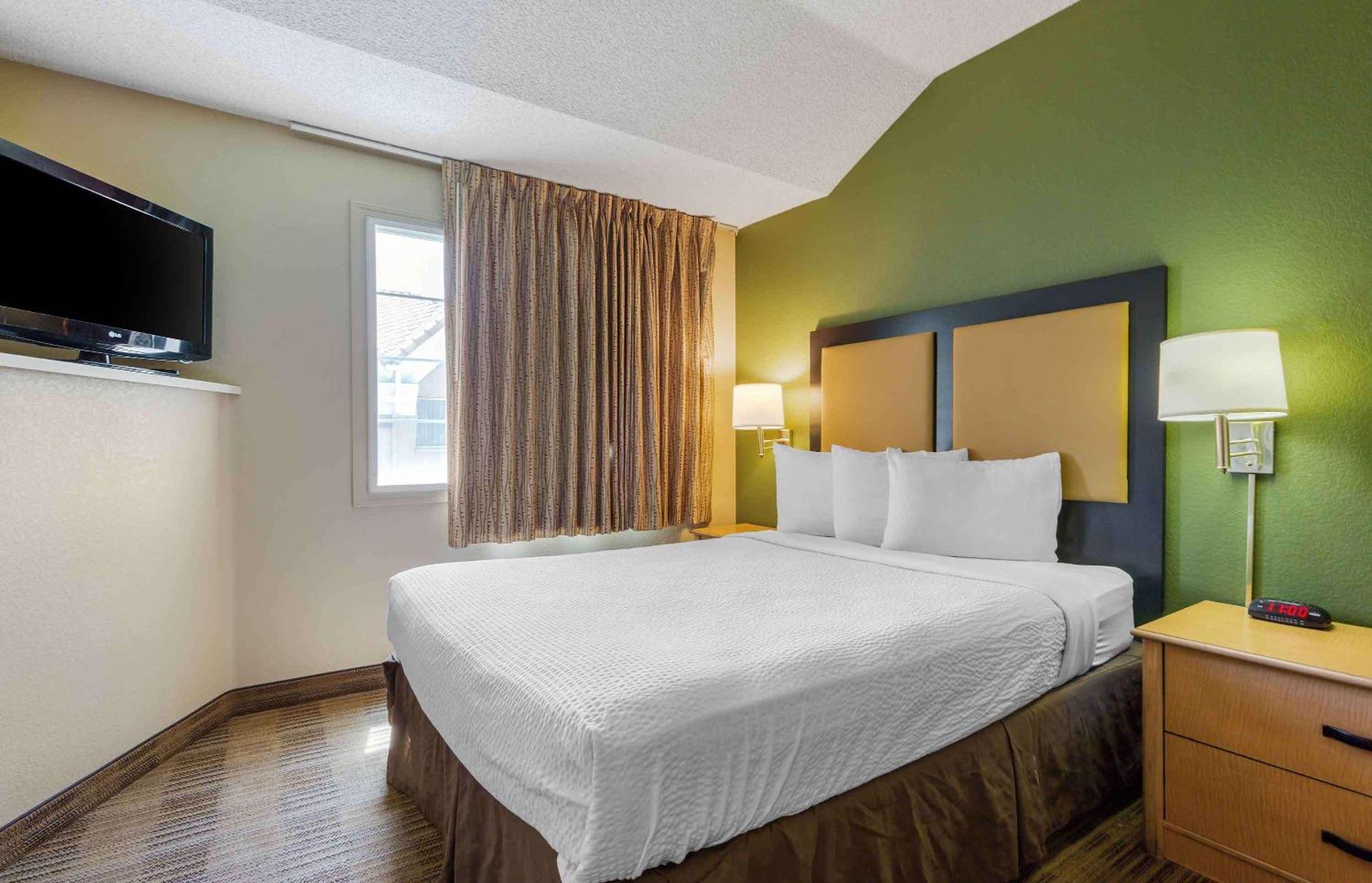 Extended Stay America Select Suites - Providence - Airport Warwick Eksteriør billede