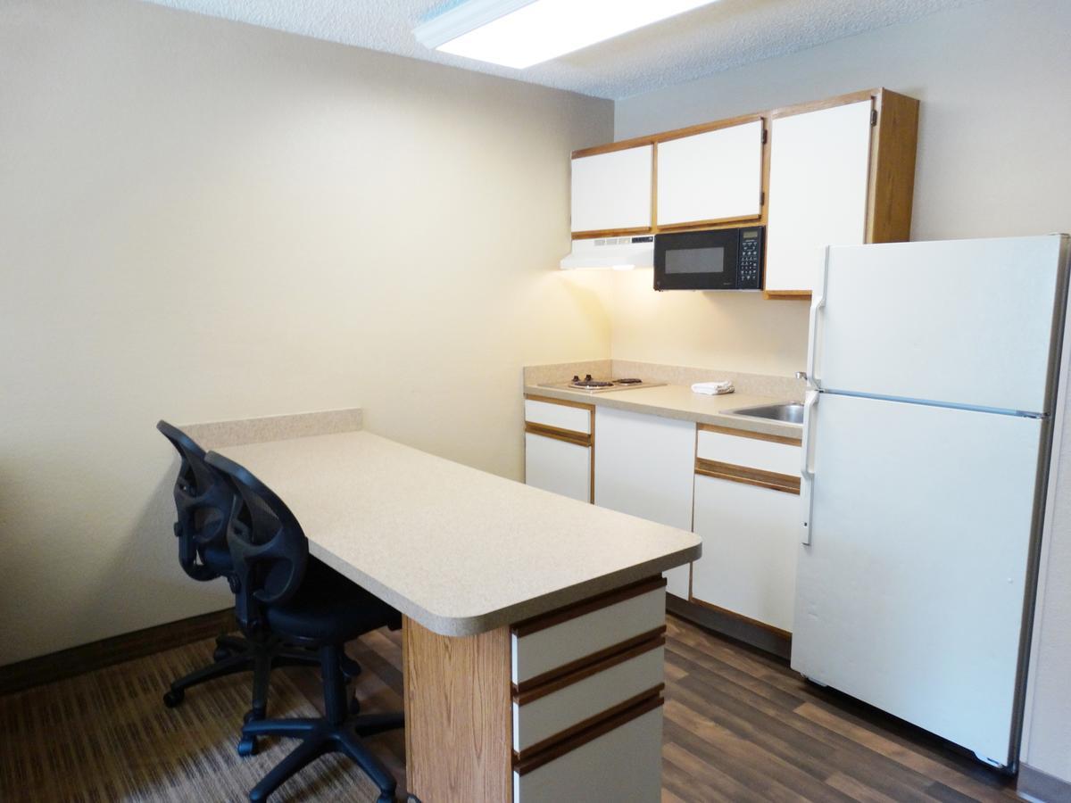 Extended Stay America Select Suites - Providence - Airport Warwick Eksteriør billede
